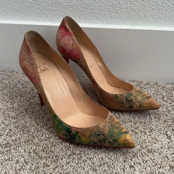 Christian Louboutin Pigalles follies - Picture 2 of 15